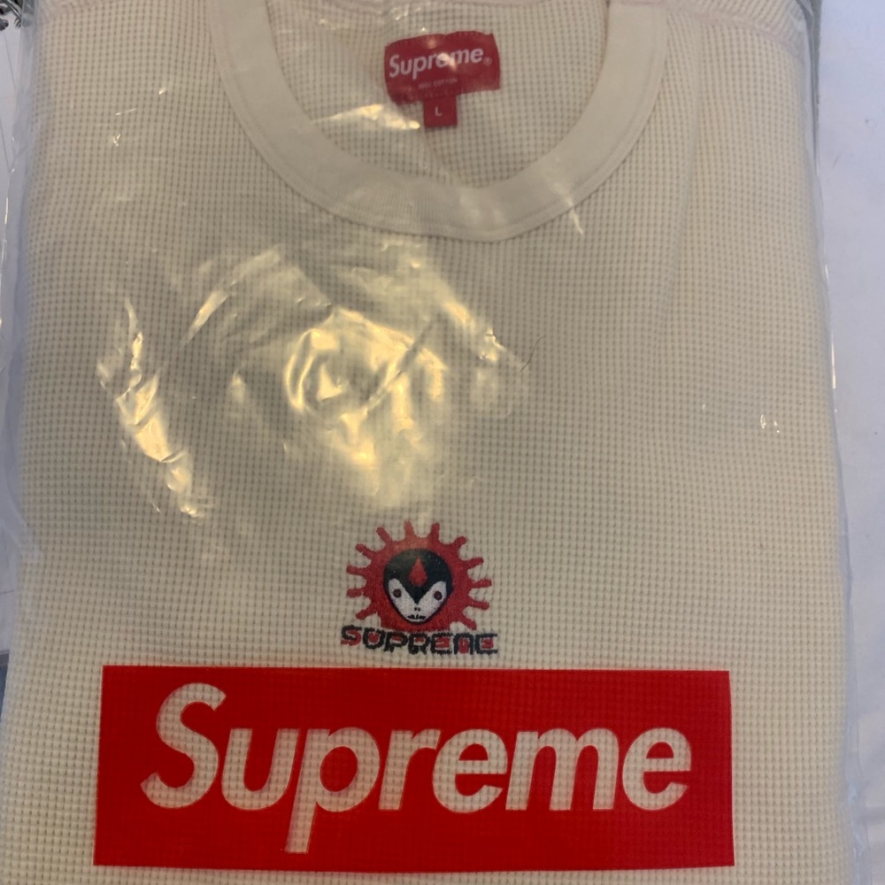 SUPREME VAMPIRE WAFFEL THERMAL!